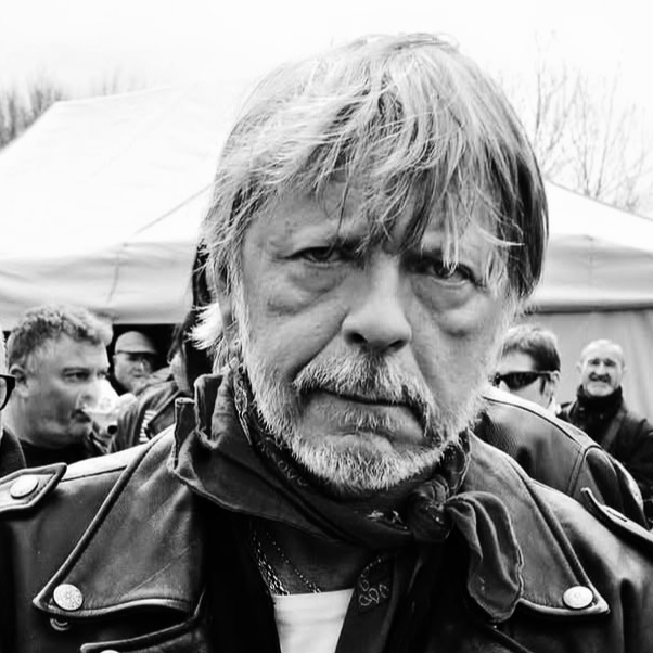 دانلود آهنگ Renaud Malone